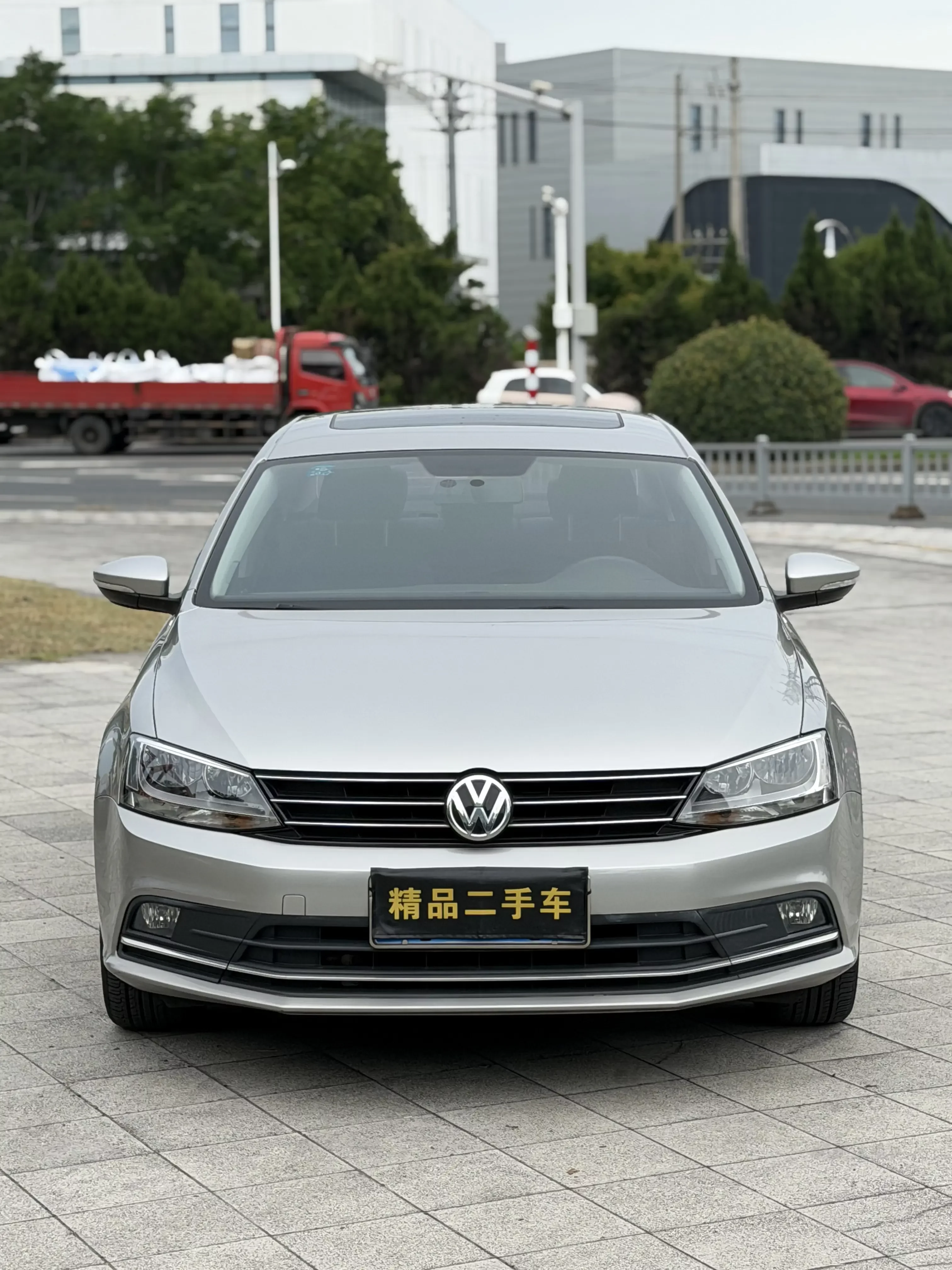 Volkswagen Sagitar
