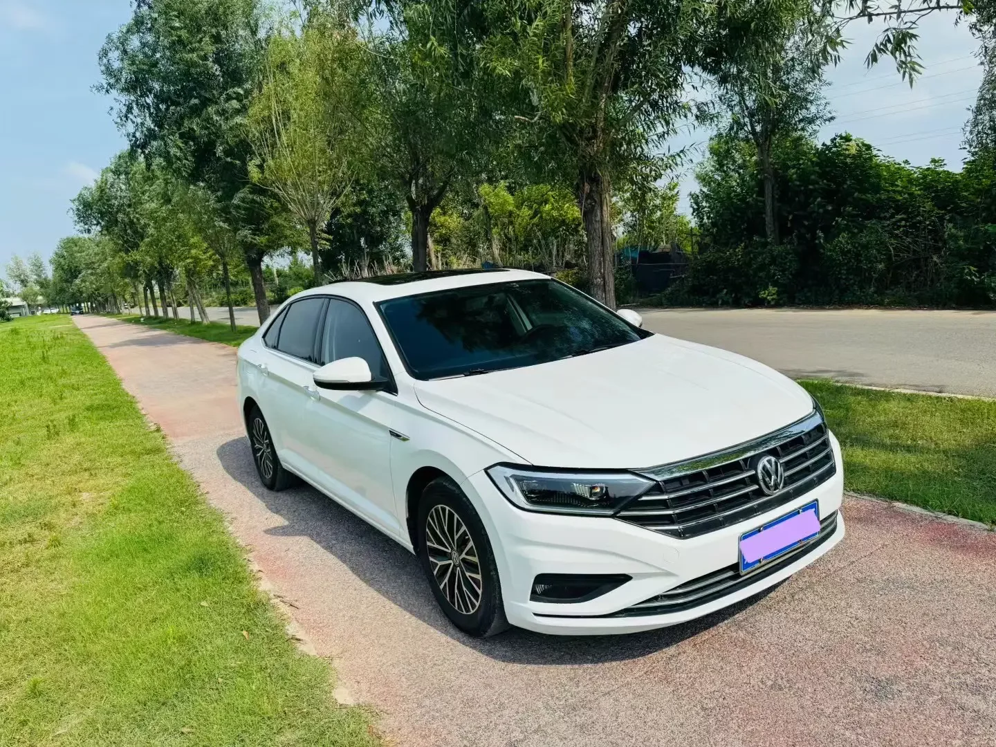 Volkswagen Sagitar
