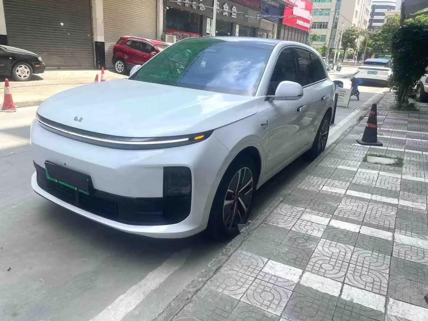 Lixiang L6