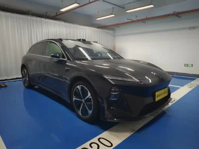 NIO ET5T