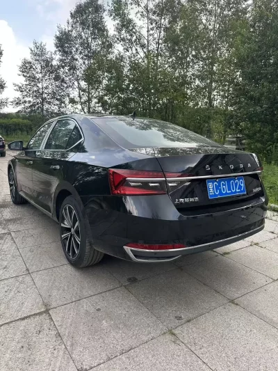 Skoda SuperB