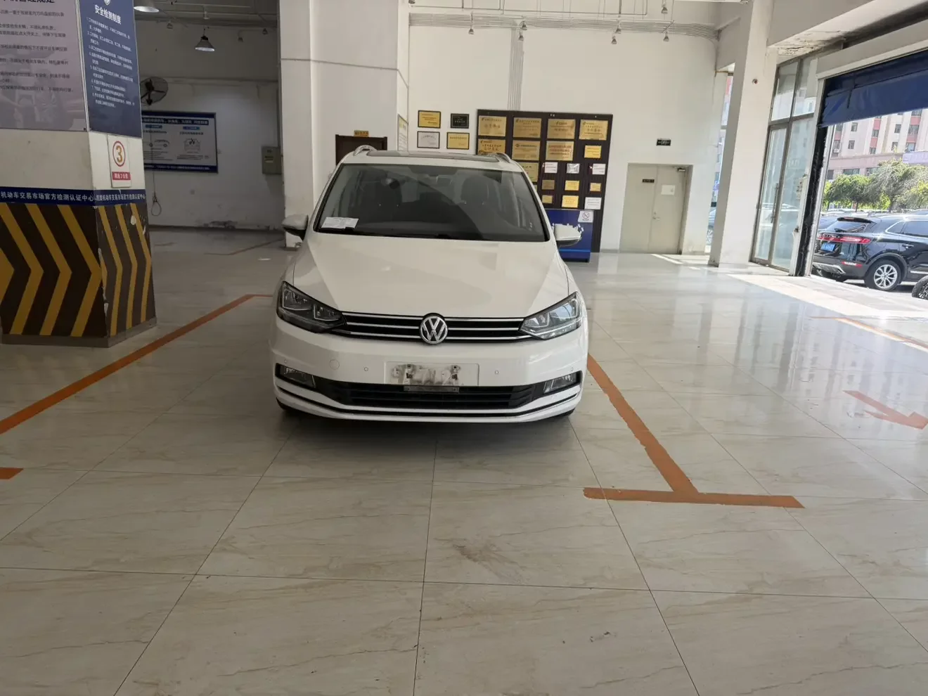 Volkswagen Touran L