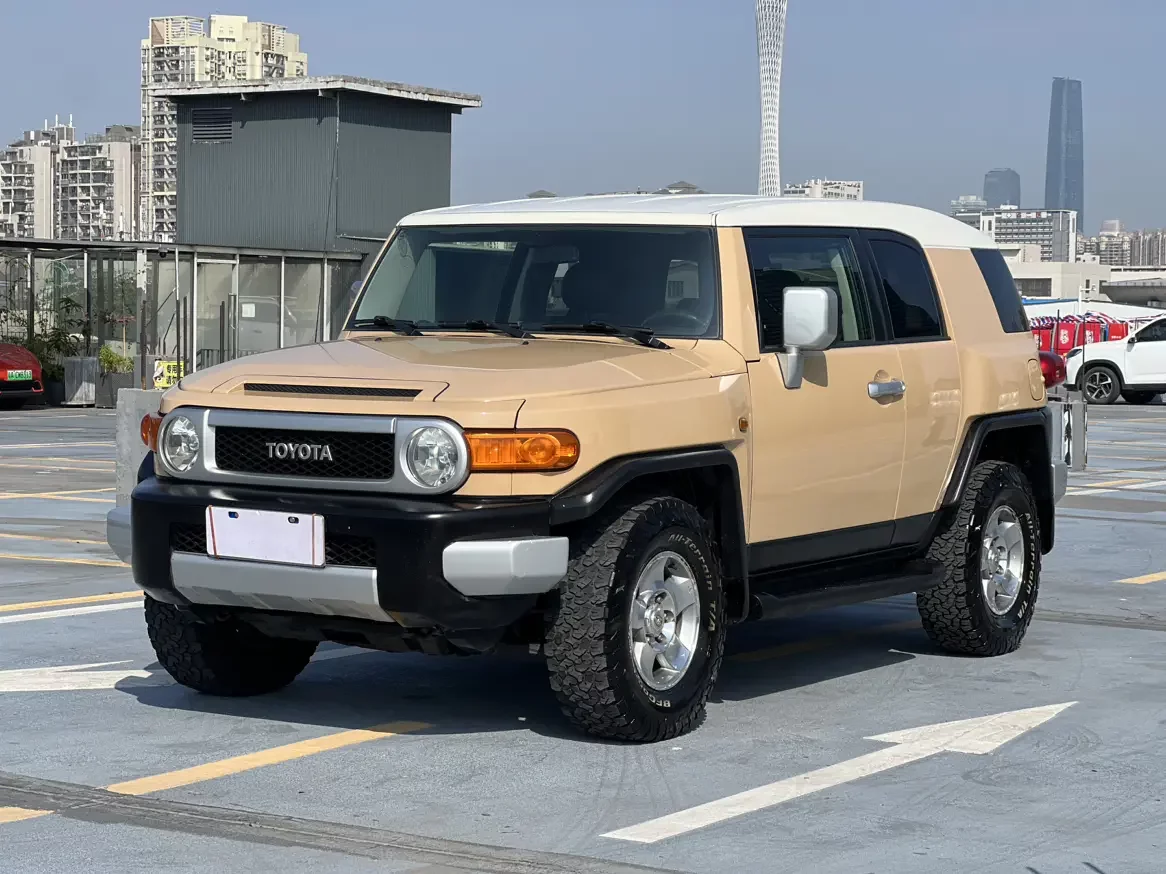 Toyota FJ Cruiser