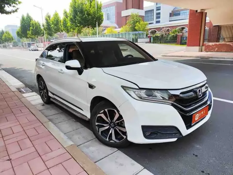 Honda UR-V