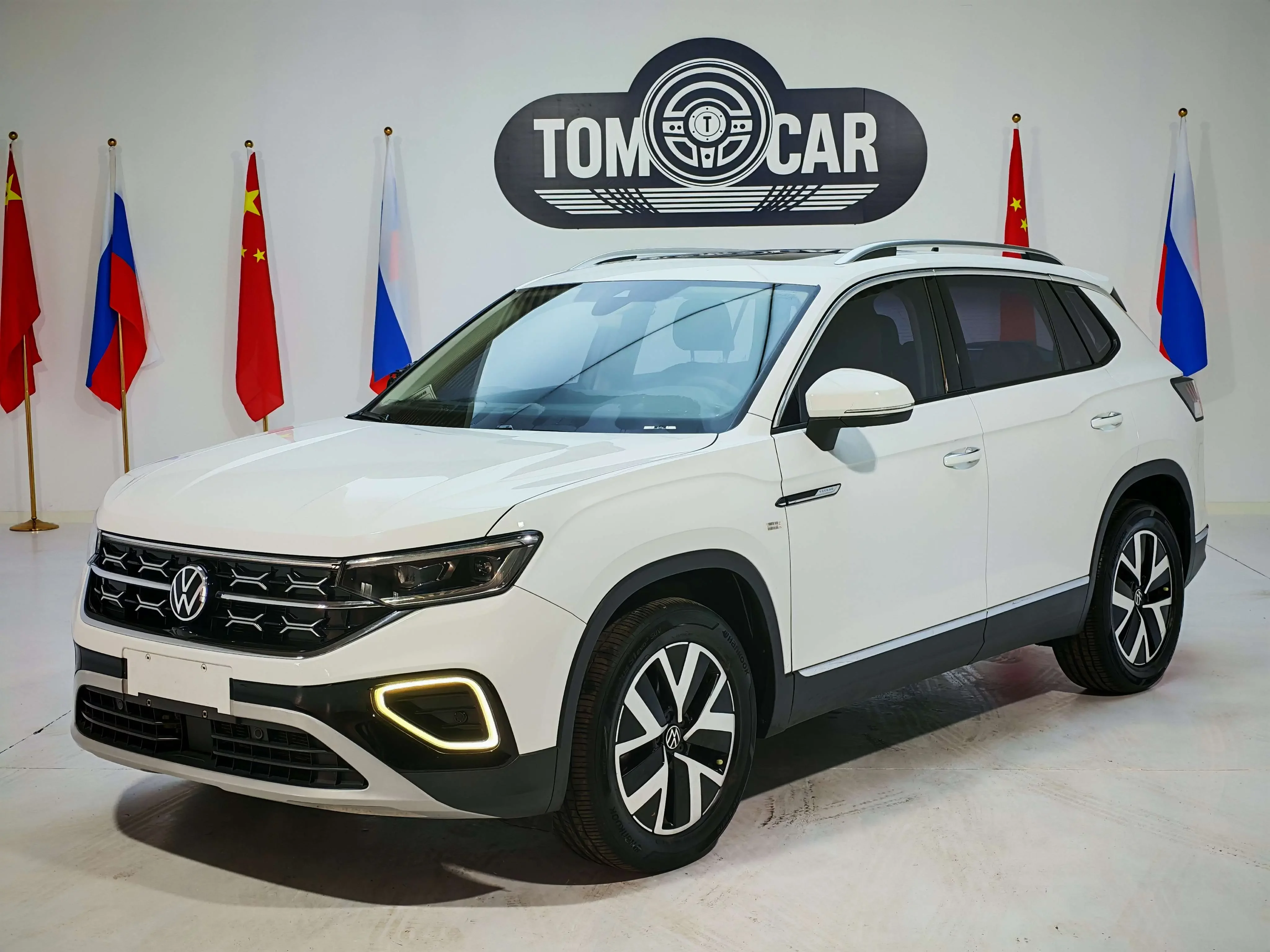 VOLKSWAGEN TAYRON