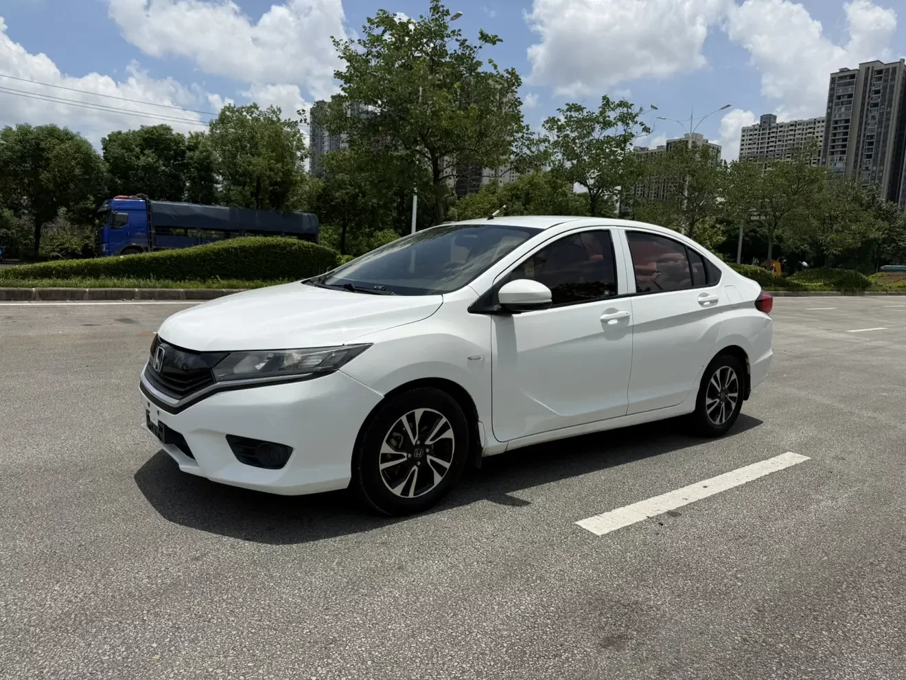 Honda Gray