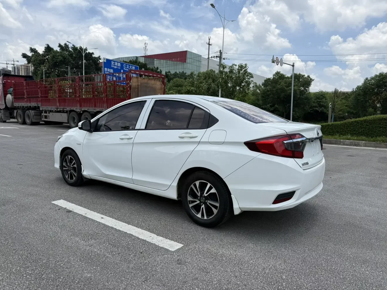 Honda Gray