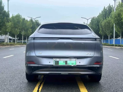 XPeng G6