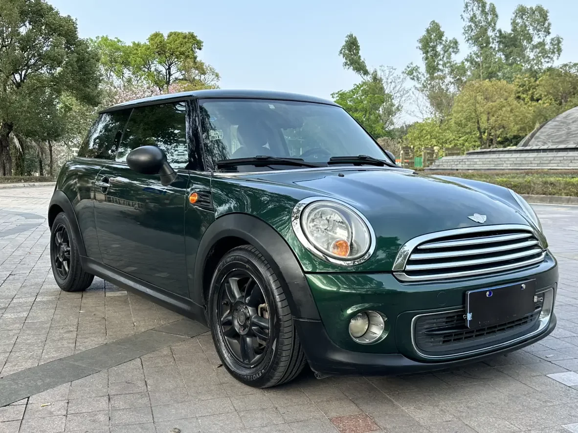 MINI 