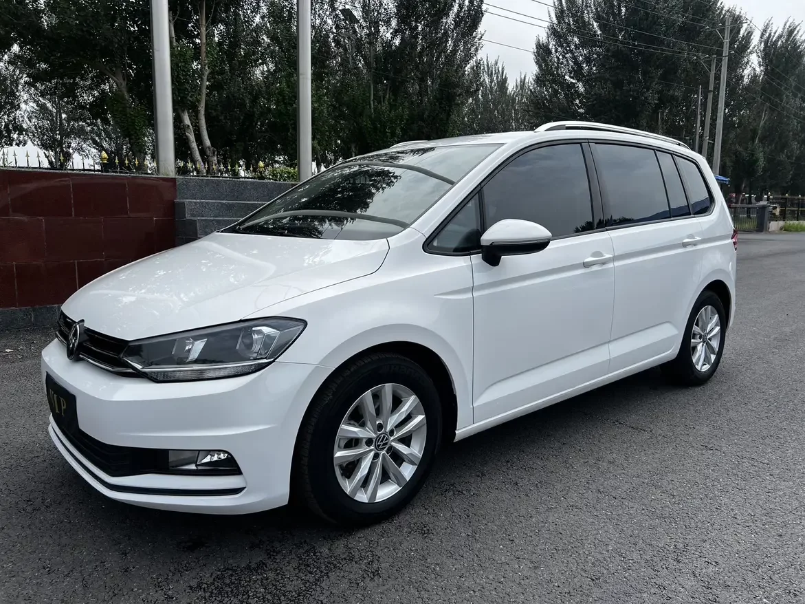 Volkswagen Touran L