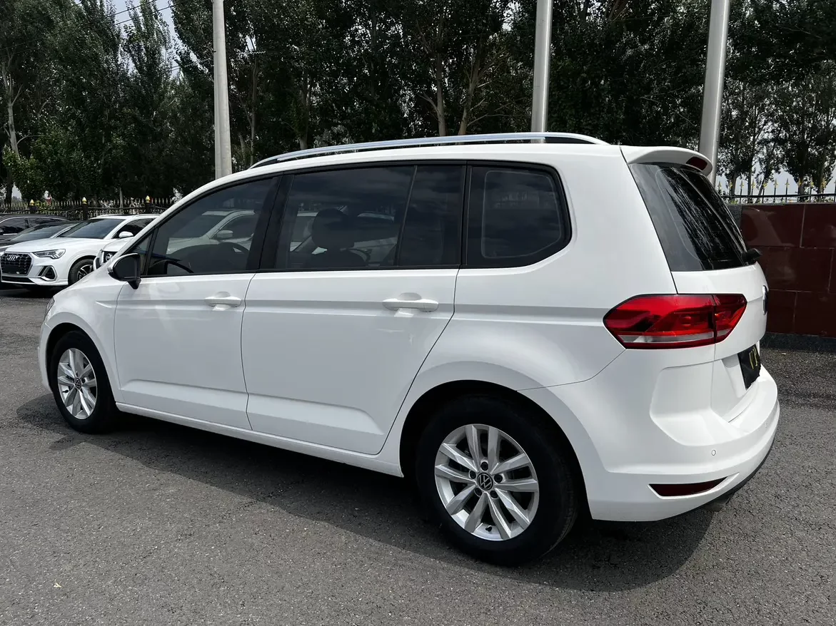 Volkswagen Touran L