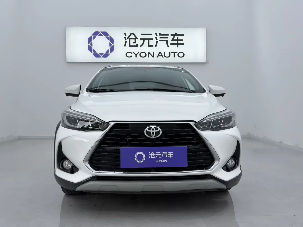Toyota Yaris L
