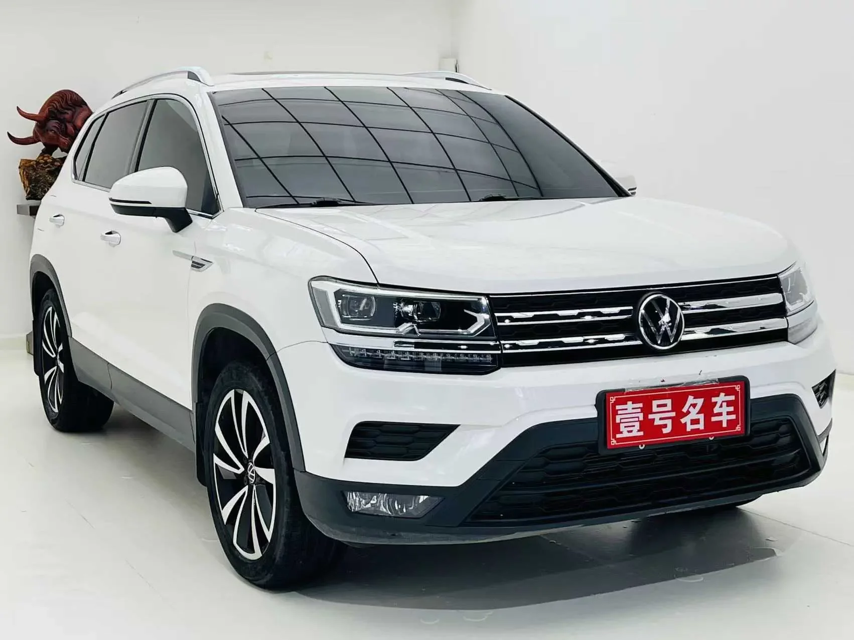 Volkswagen Tharu
