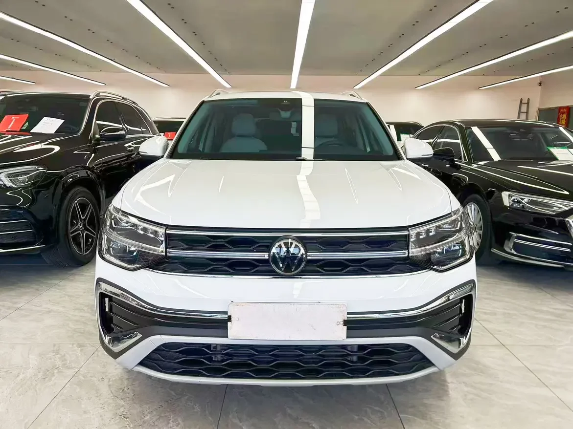 Volkswagen Tharu