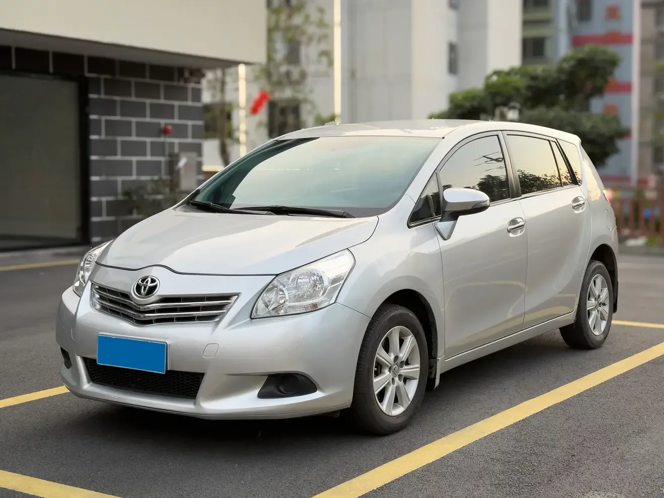 Toyota Verso / EZ