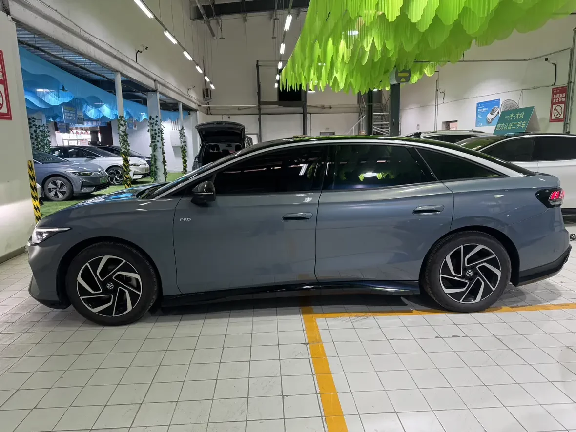 Volkswagen ID.7 VIZZION
