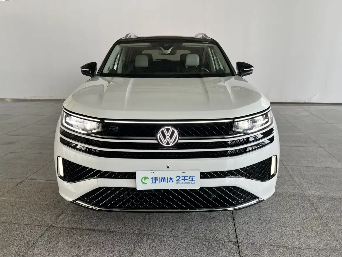 Volkswagen patrol