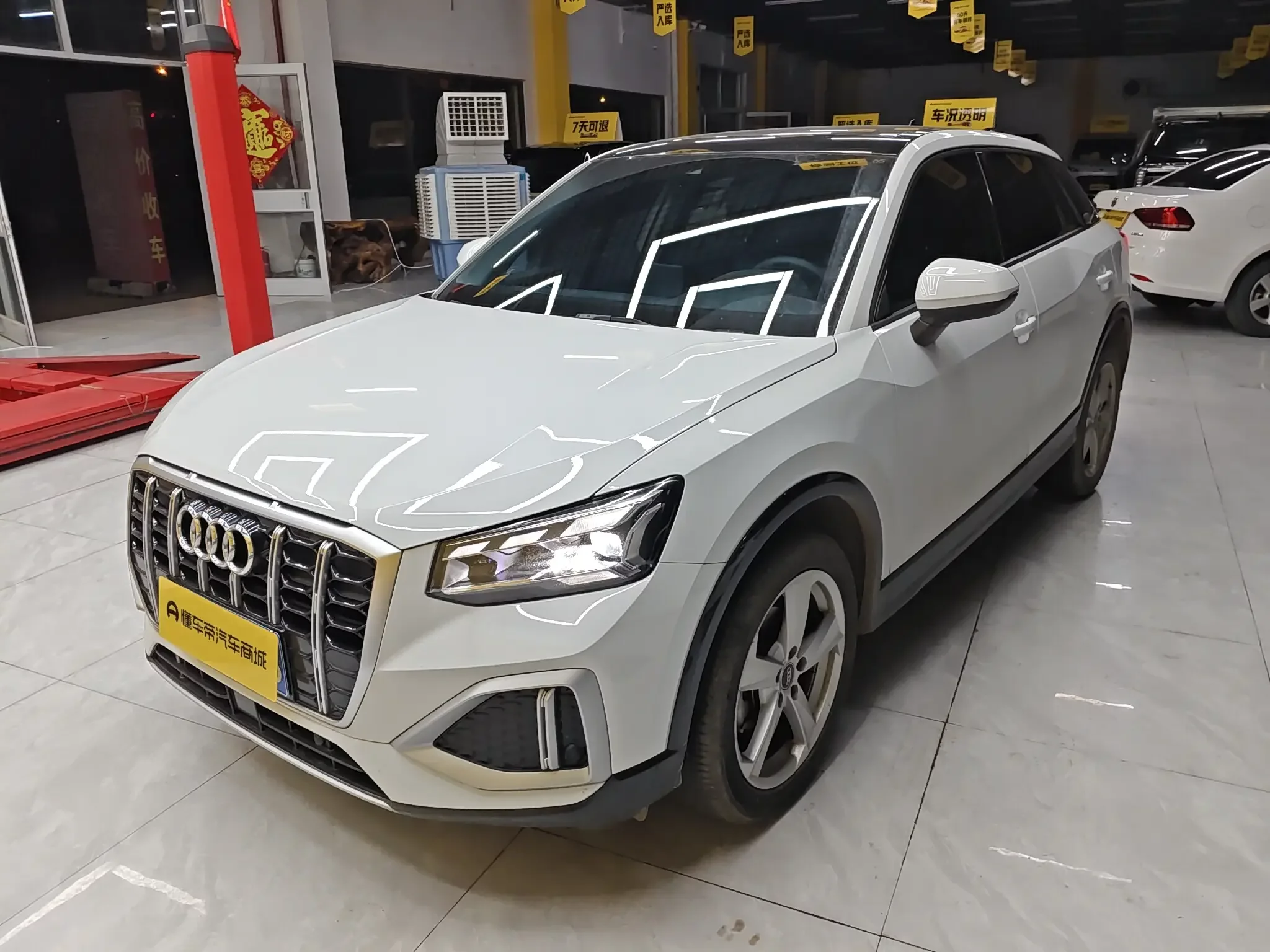 AUDI Q2L