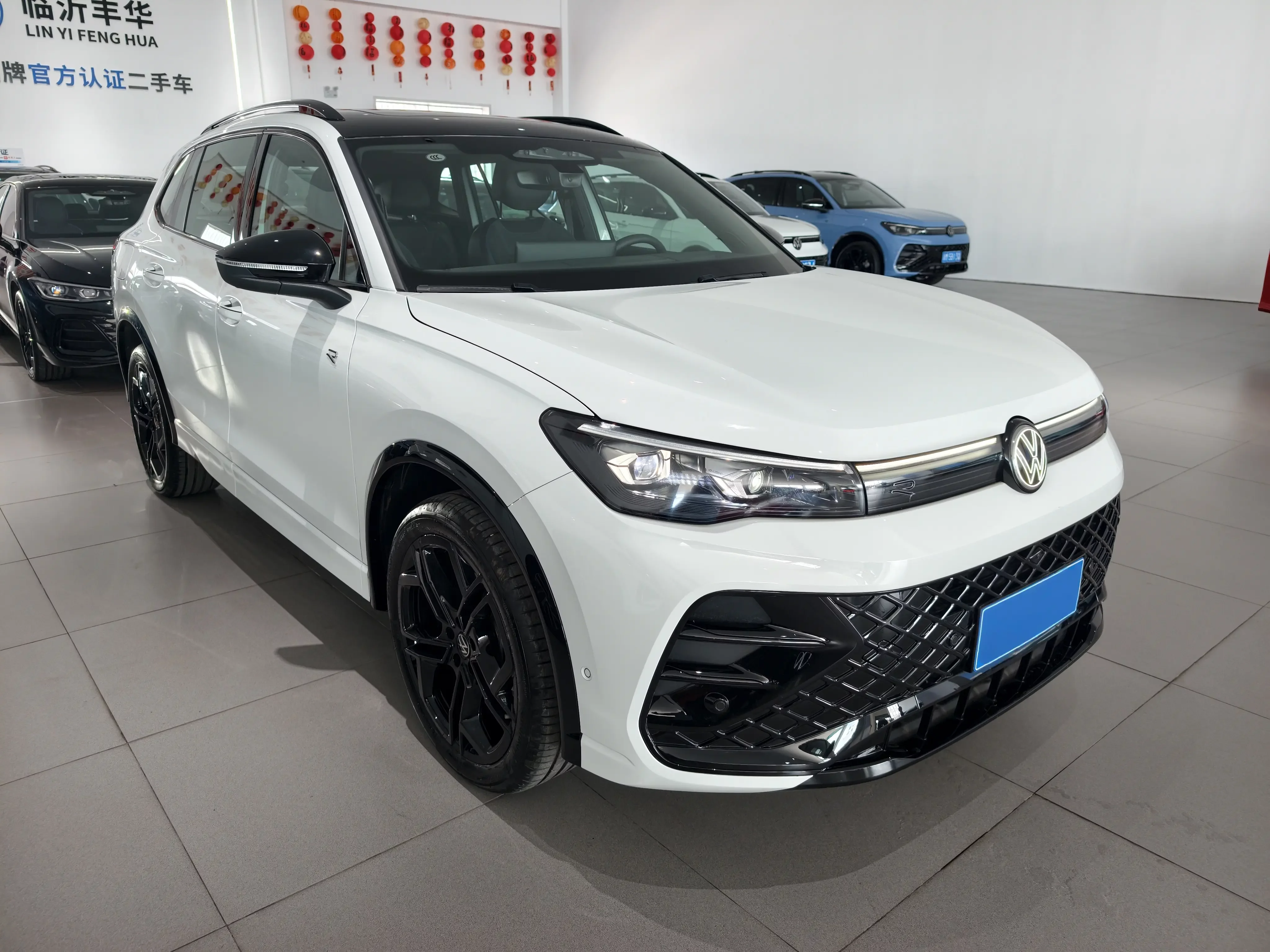 Volkswagen Tiguan L