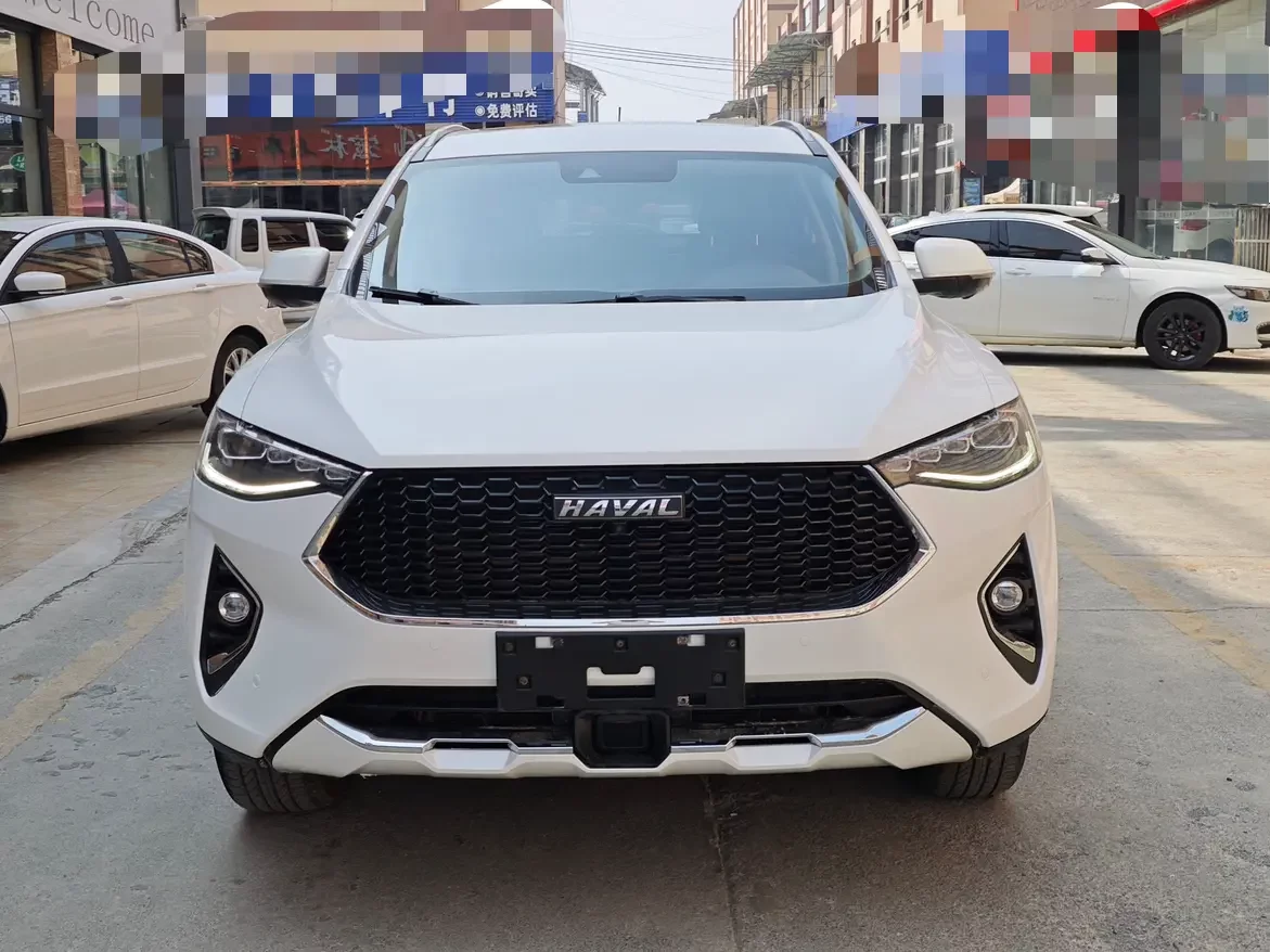 Haval F7