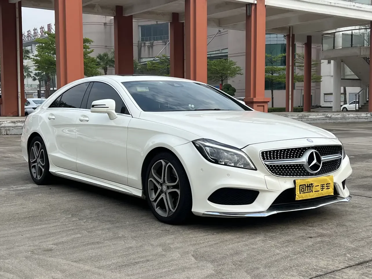 Mercedes-Benz CLS