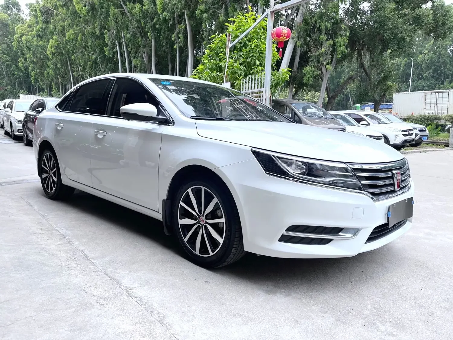 Roewe i6