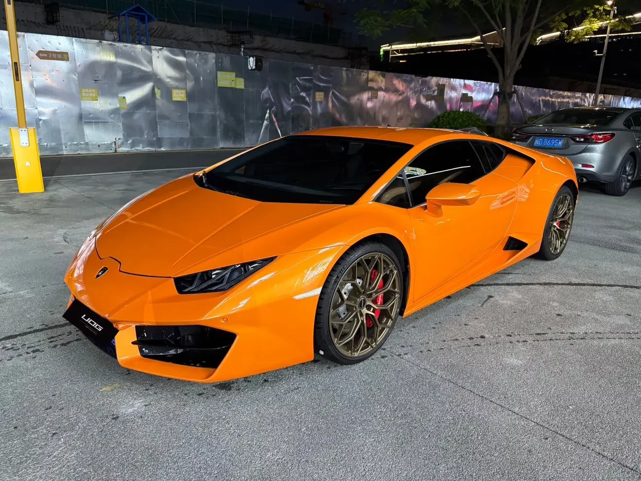 Lamborghini Huracán  из Китая
