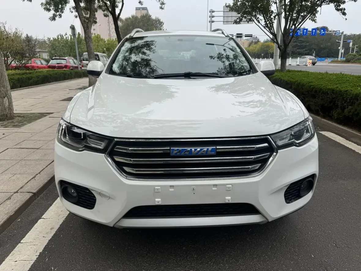 Haval H2s