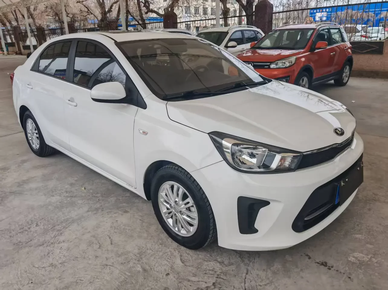 Kia Pegas (Huanchi)
