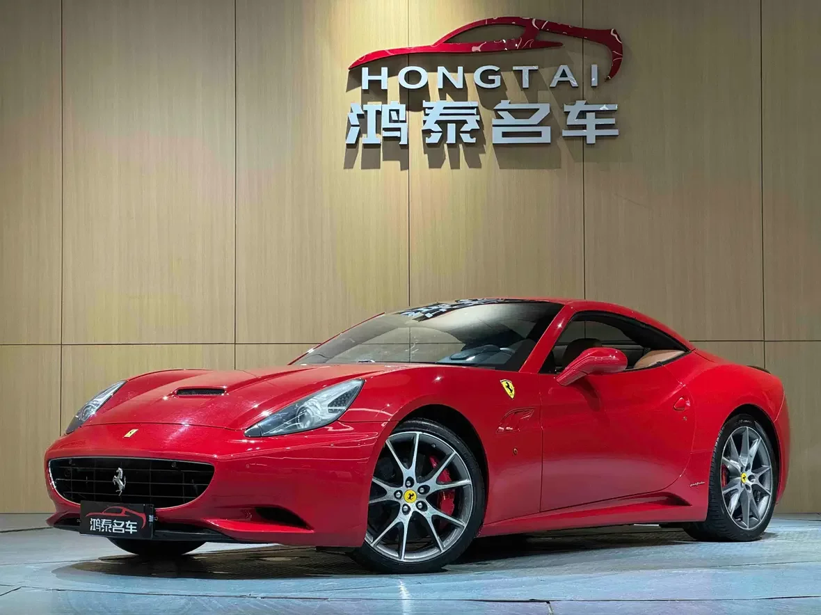 Ferrari California T