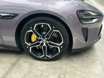 Xiaomi SU7