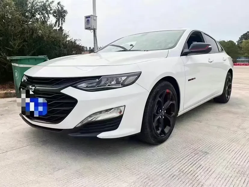 Chevrolet Malibu XL