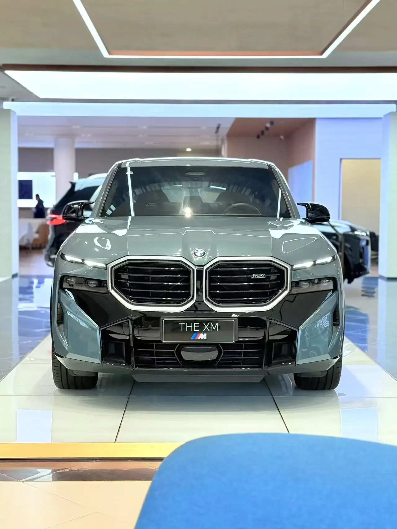 BMW XM
