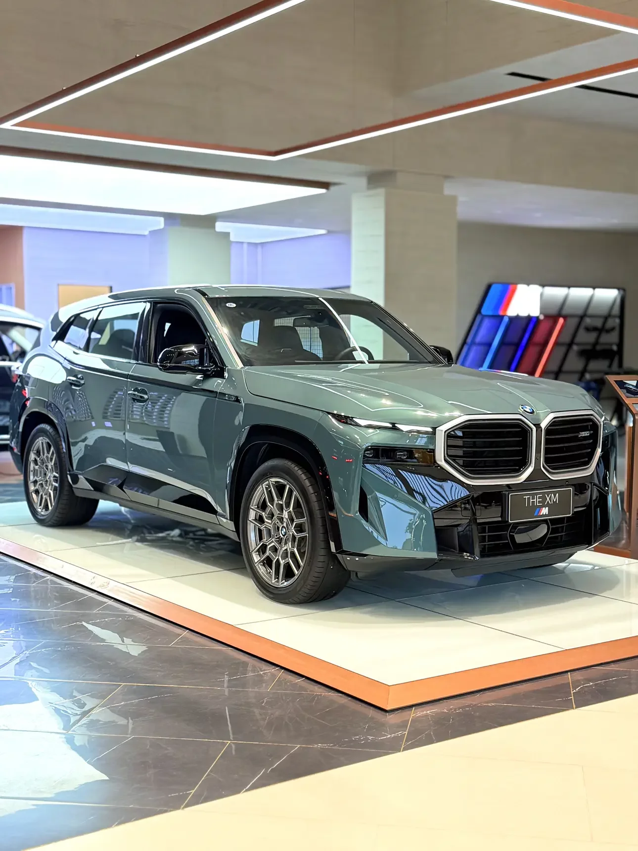 BMW XM