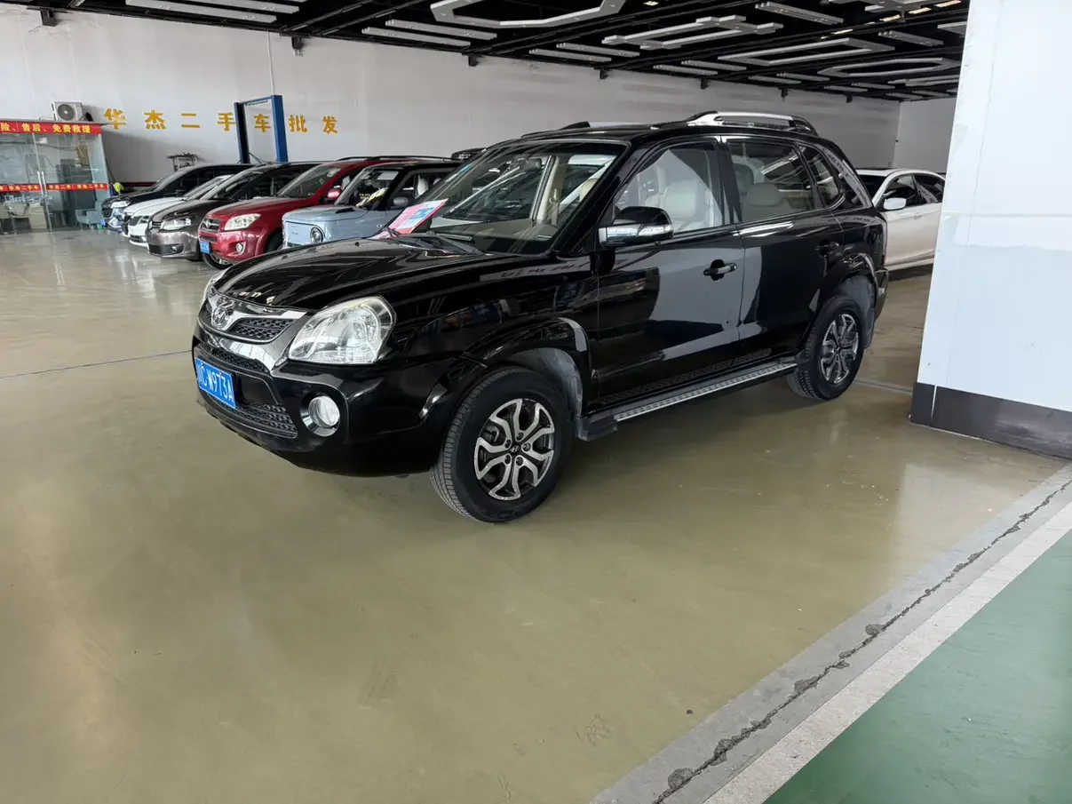 Hyundai Tucson L (Tucson)