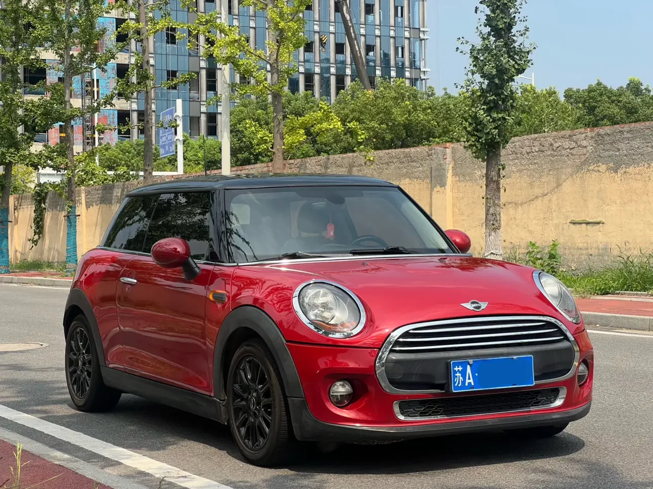 MINI 