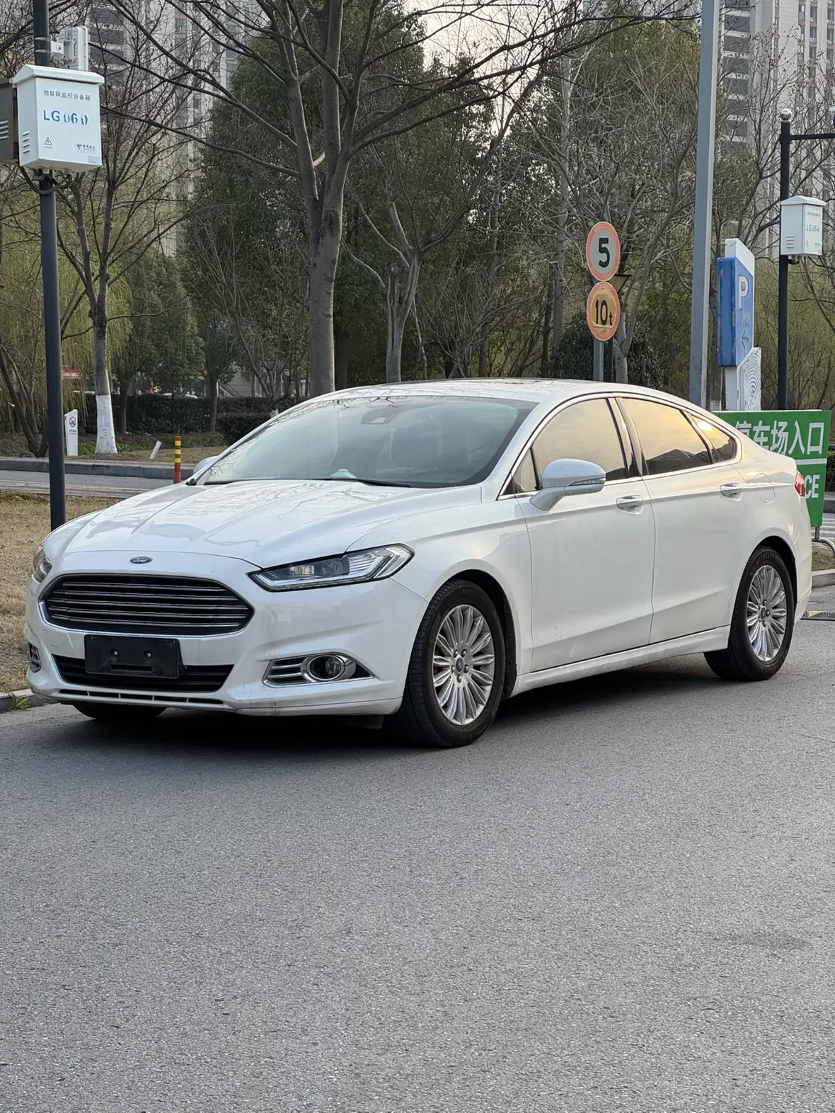 Ford Mondeo