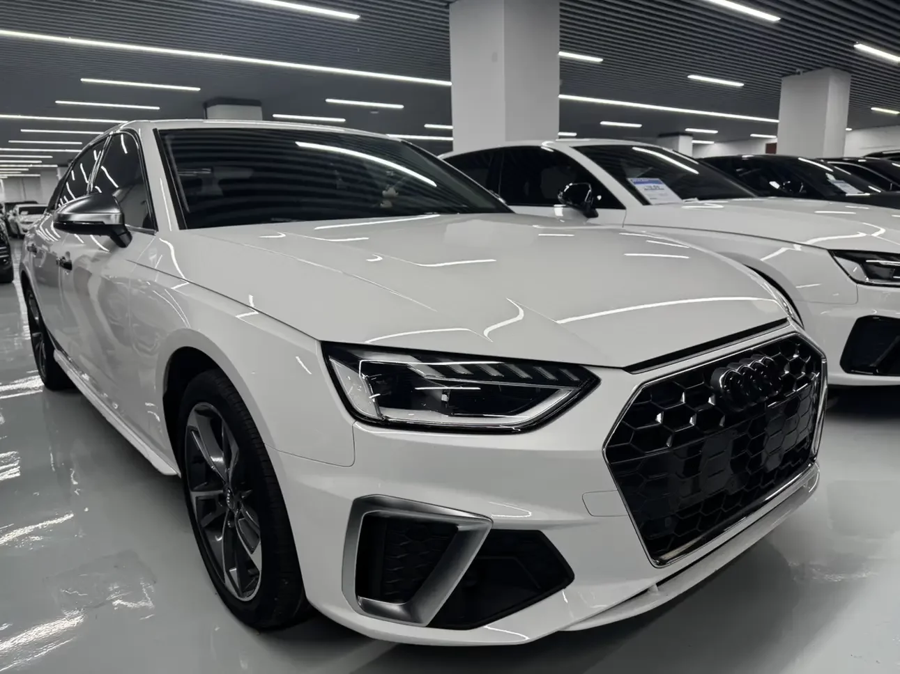 Audi A4L