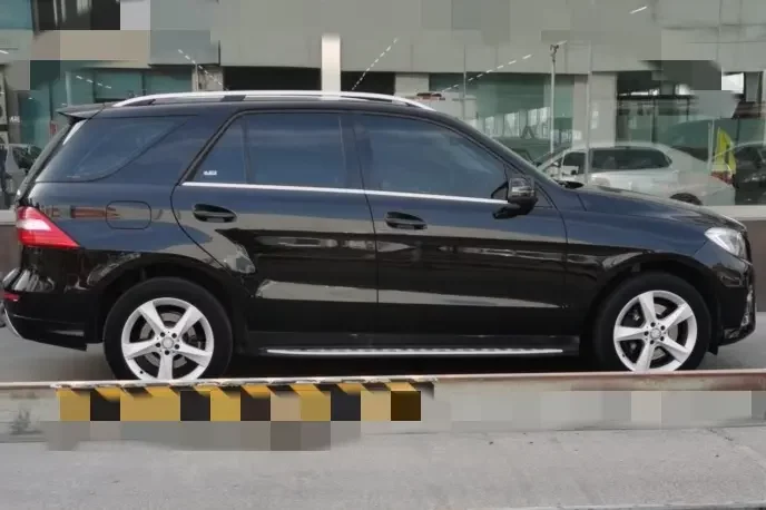 Mercedes-Benz M Class