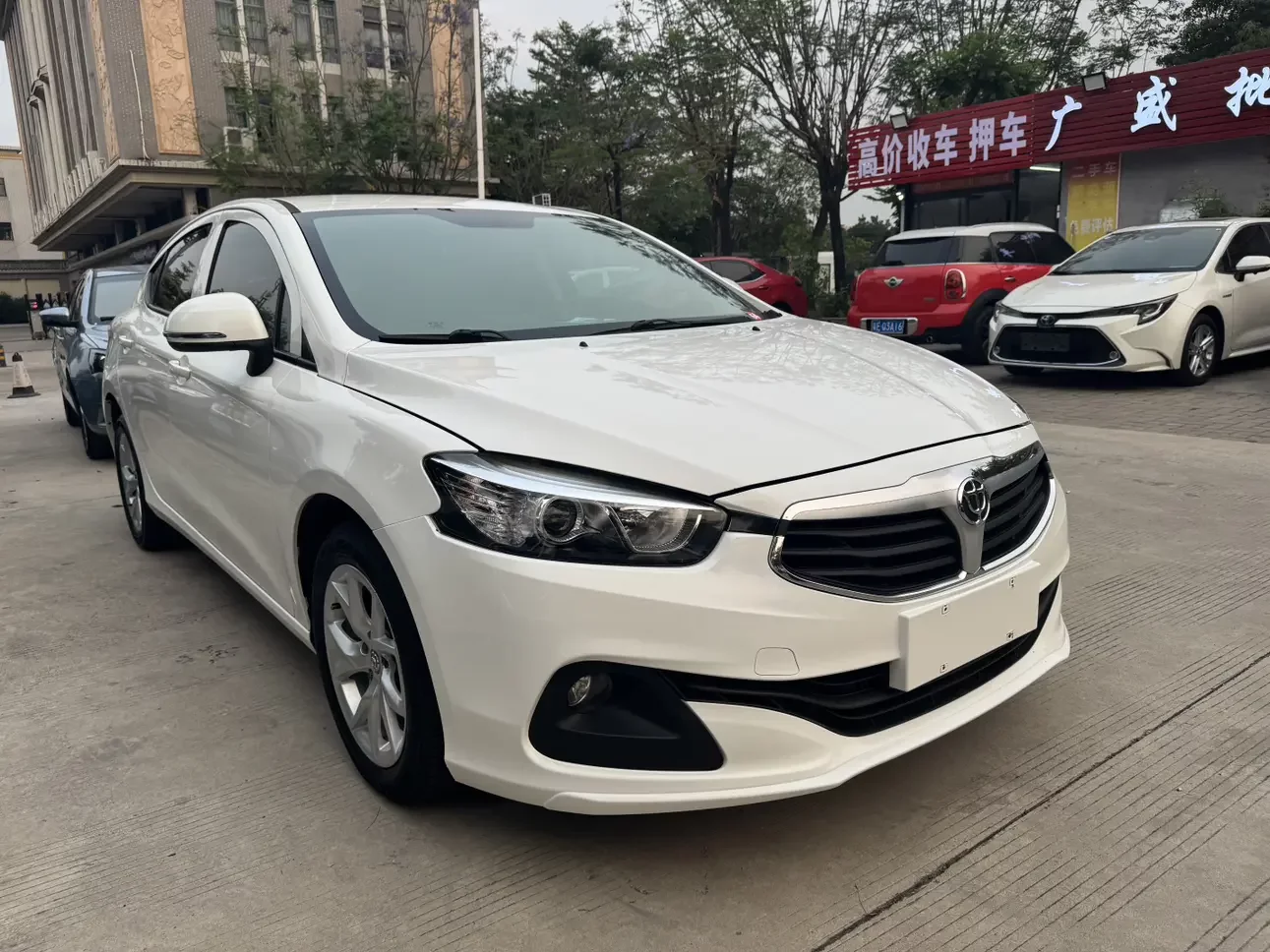 Brilliance China H3