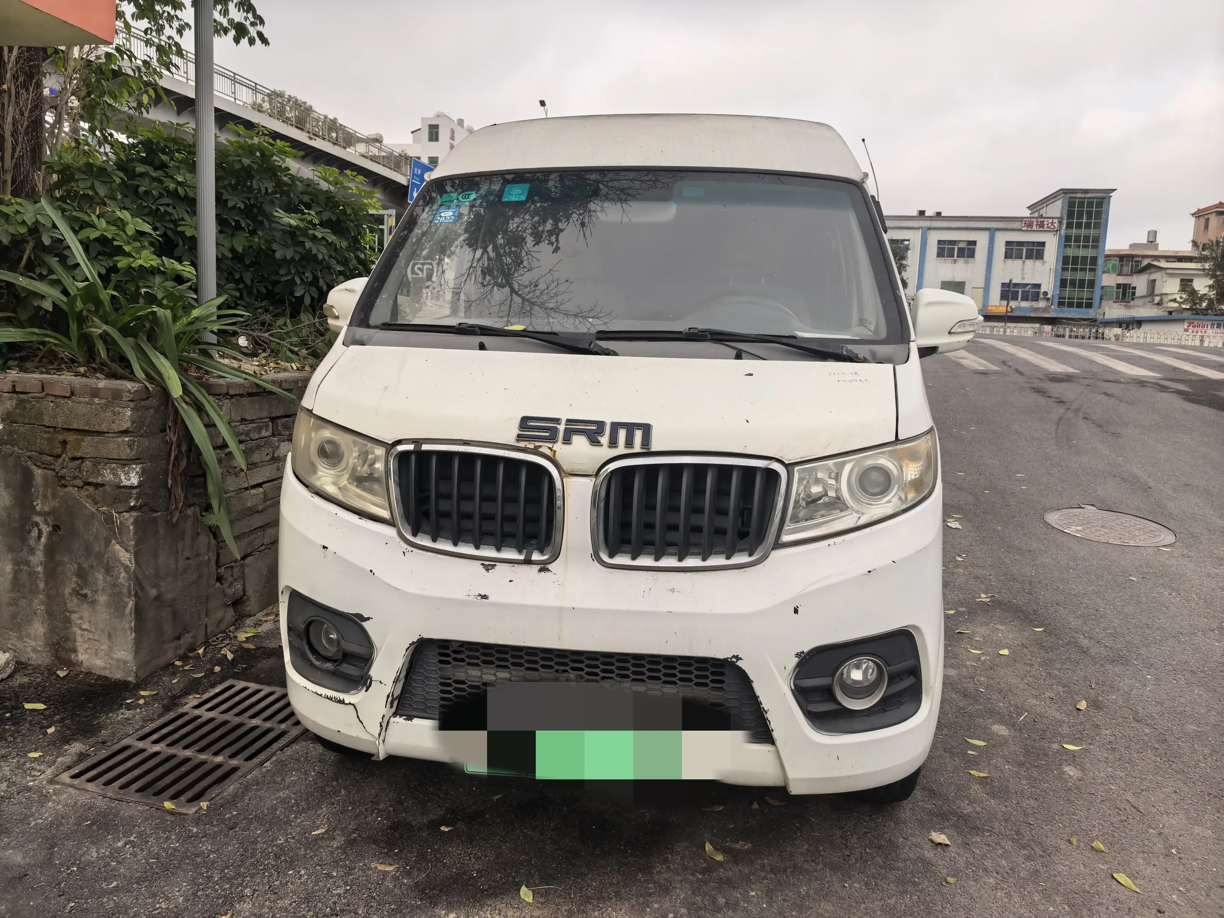 Xinyuan Automobile Good Luck No. 1  из Китая