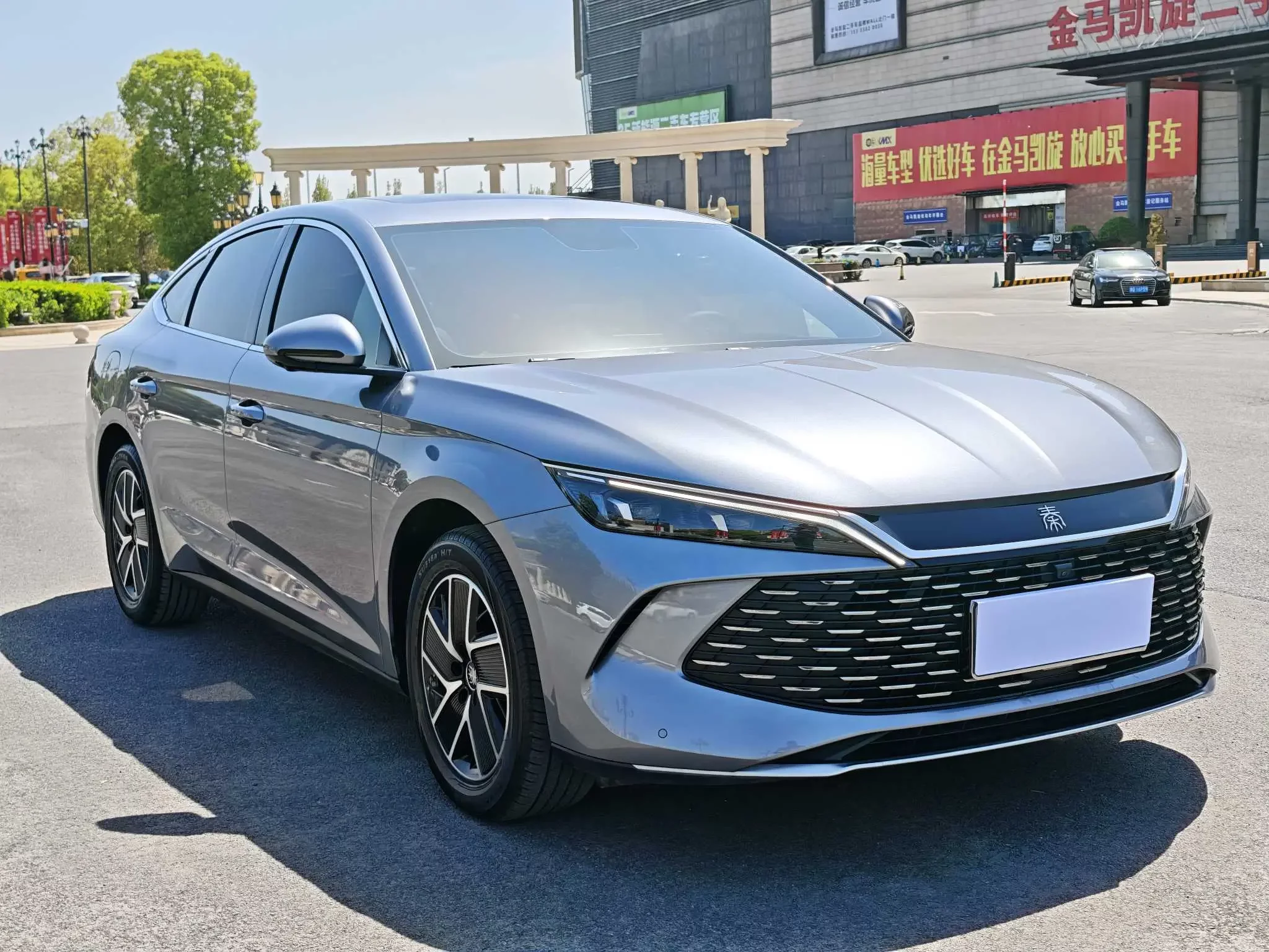 BYD Qin L DM