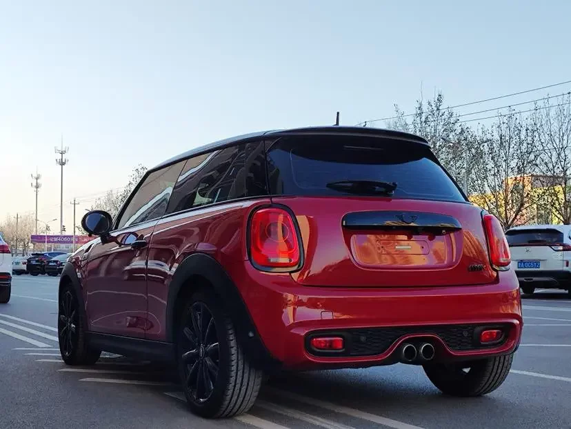 MINI MINI