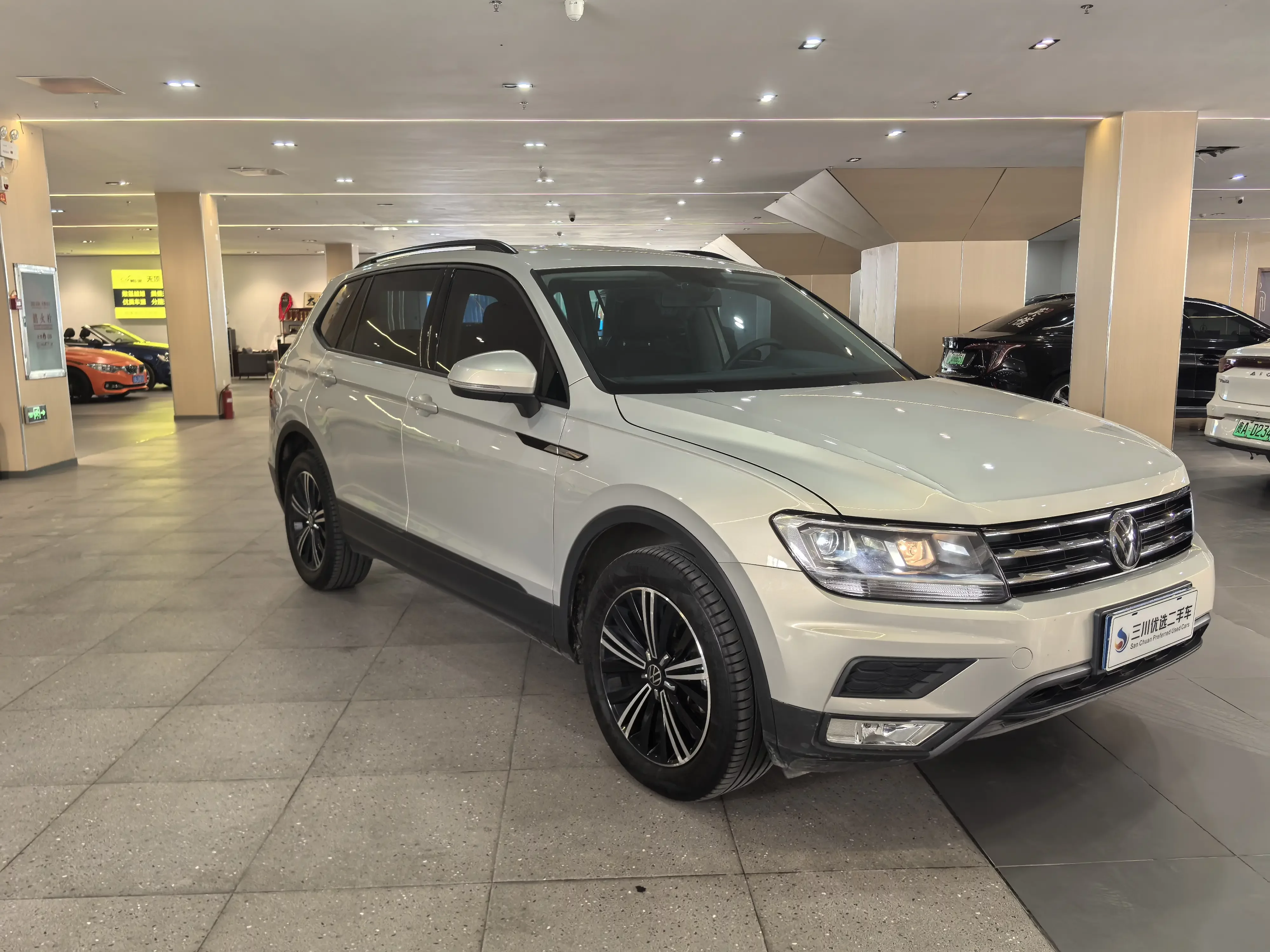 Volkswagen Tiguan L