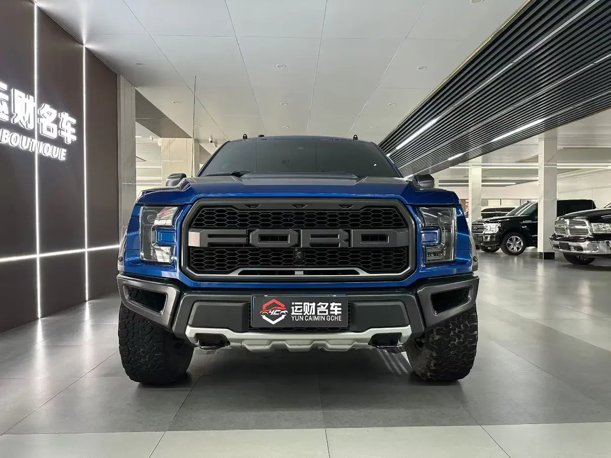 Ford F-150 Raptor