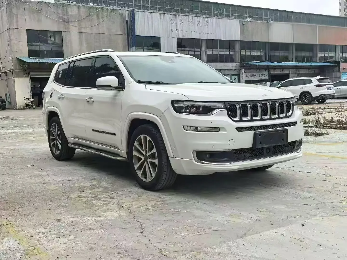 Jeep grand commander