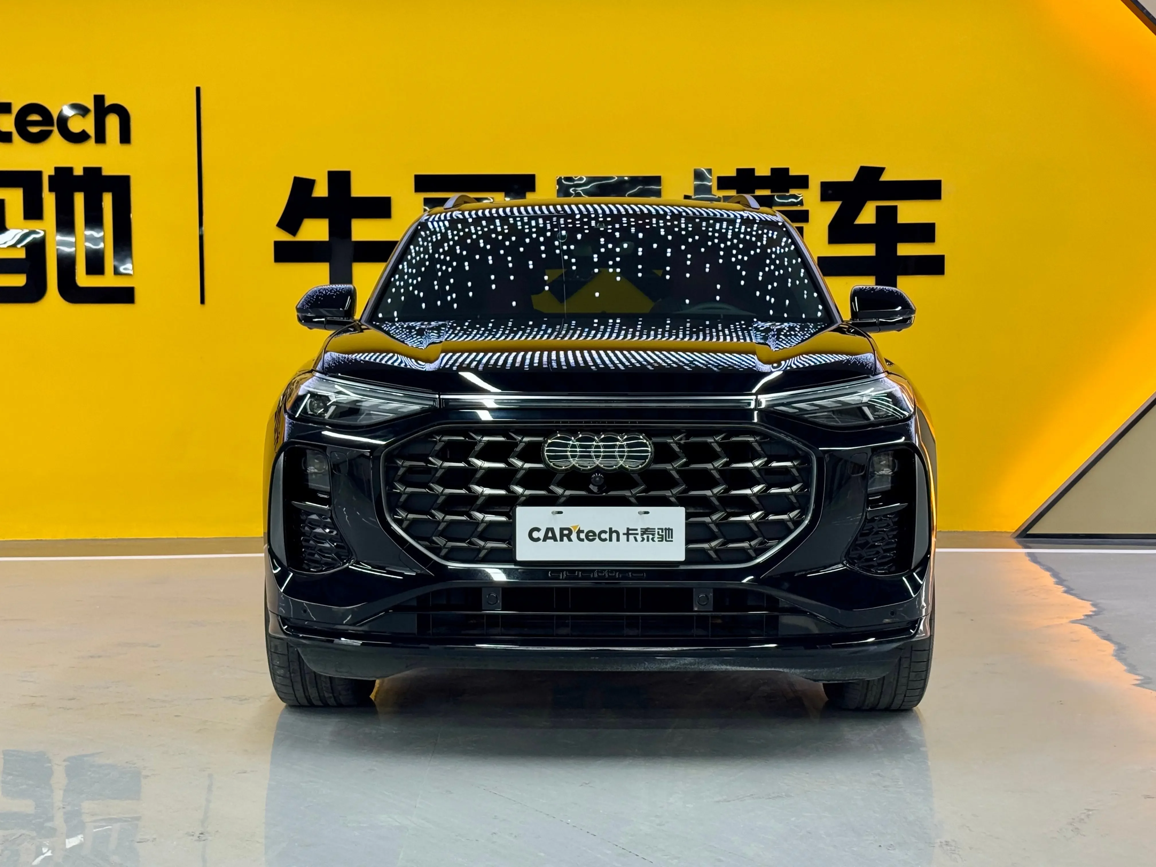 Audi Q6