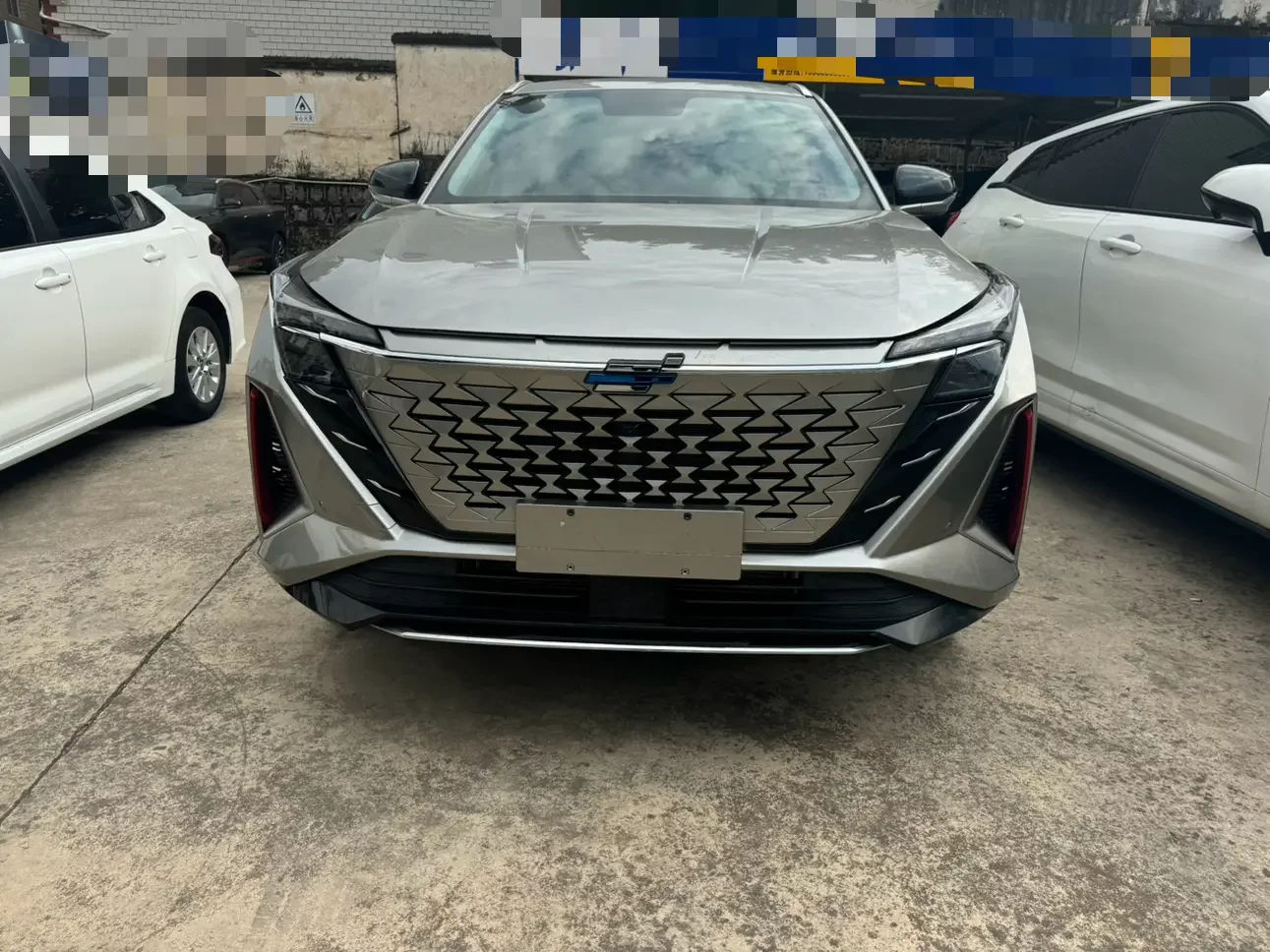 Oshan Changan Auchan Z6