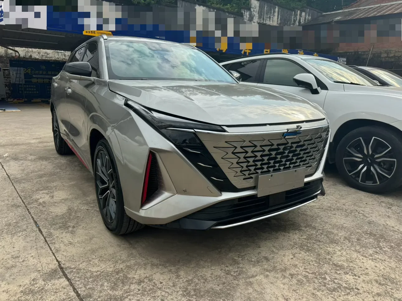 Oshan Changan Auchan Z6