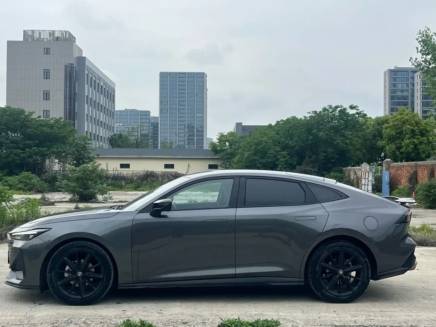 Changan UNI-V